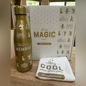 Disney Gold Member Bottle with Cooling Towel NEW